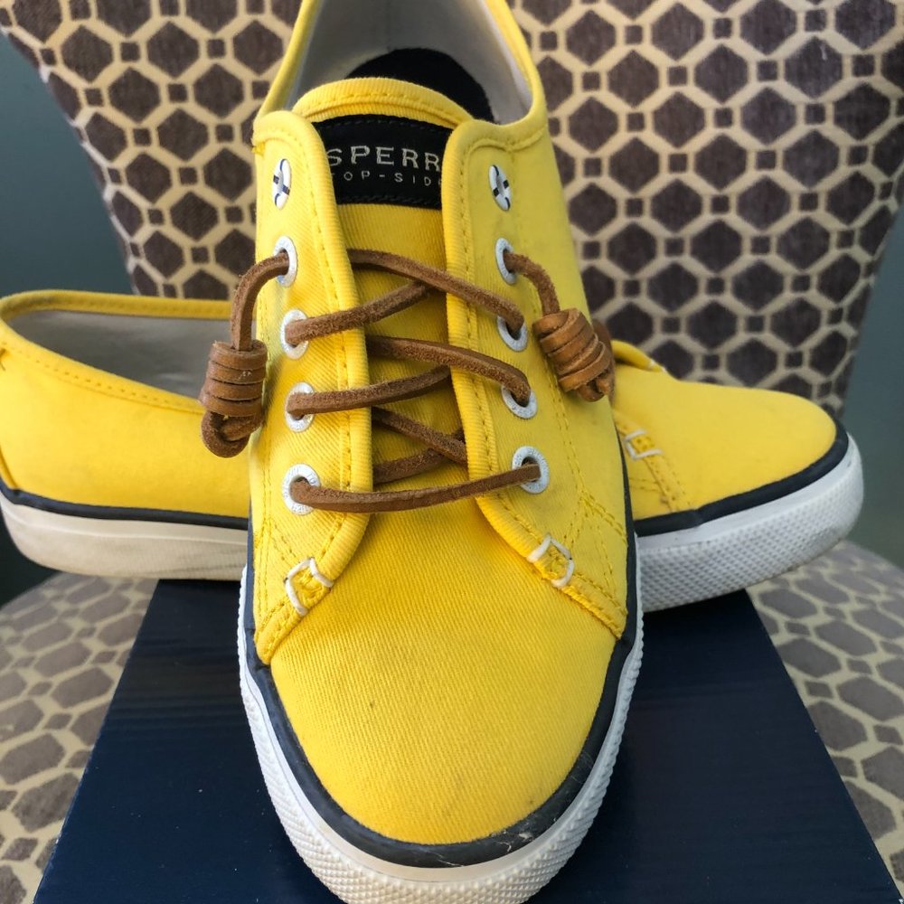 Seacoast canvas yellow Sperry sneakers tennis shoes Leather shoe laces Size 7.5 - Picture 2 of 5